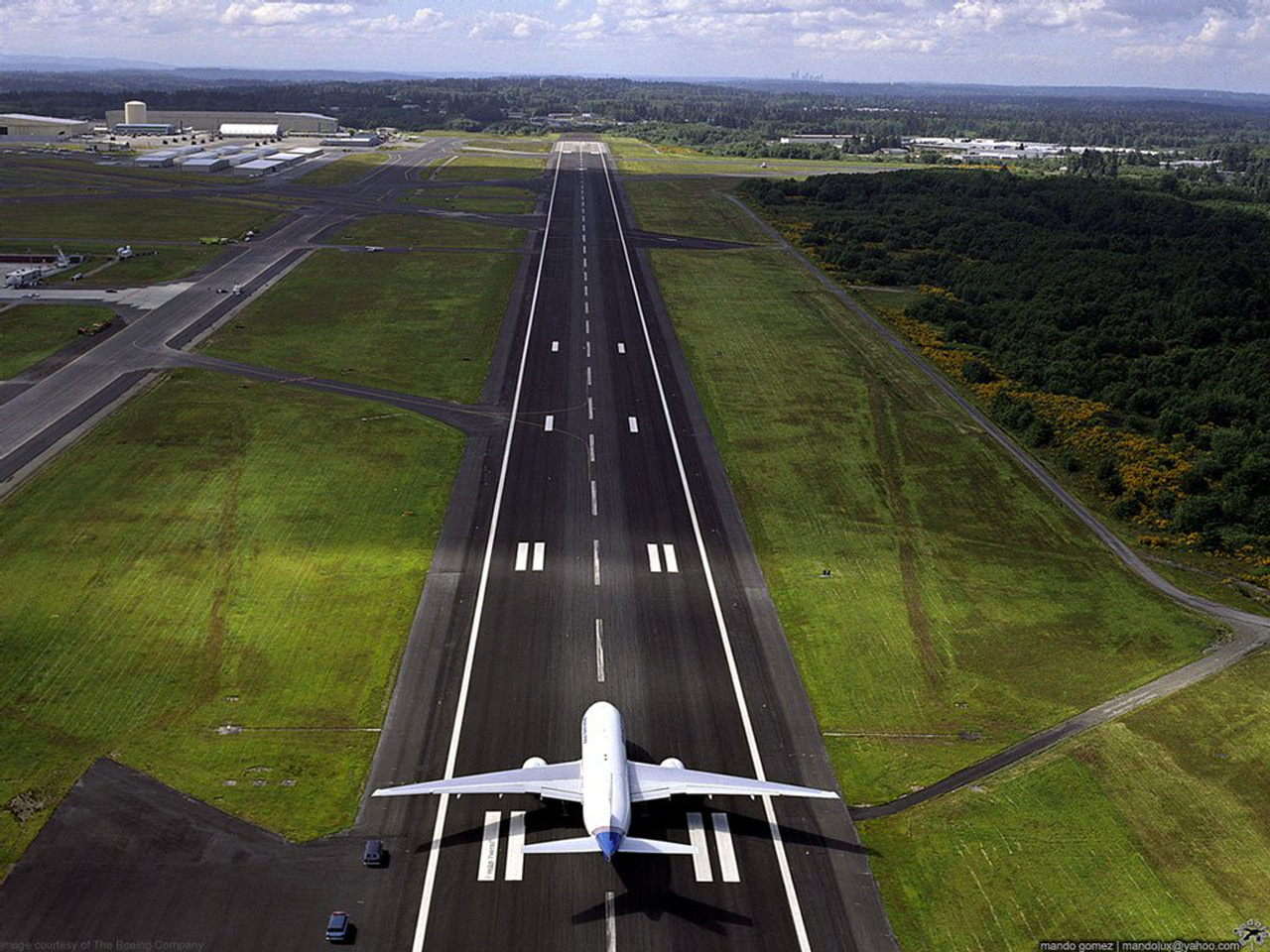 Governo arrecada R$ 2,377 bilhões à vista com leilão de 12 aeroportos
