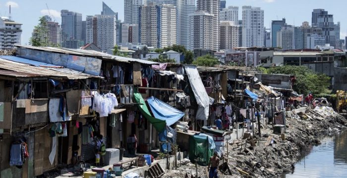 Após anos de crise, Brasil recua no ranking de desenvolvimento humano da ONU