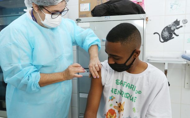 Consórcio Nordeste cobra 'urgência' a Queiroga na compra de vacinas CoronaVac pelo Ministério da Saúde para imunizar crianças e adolescentes